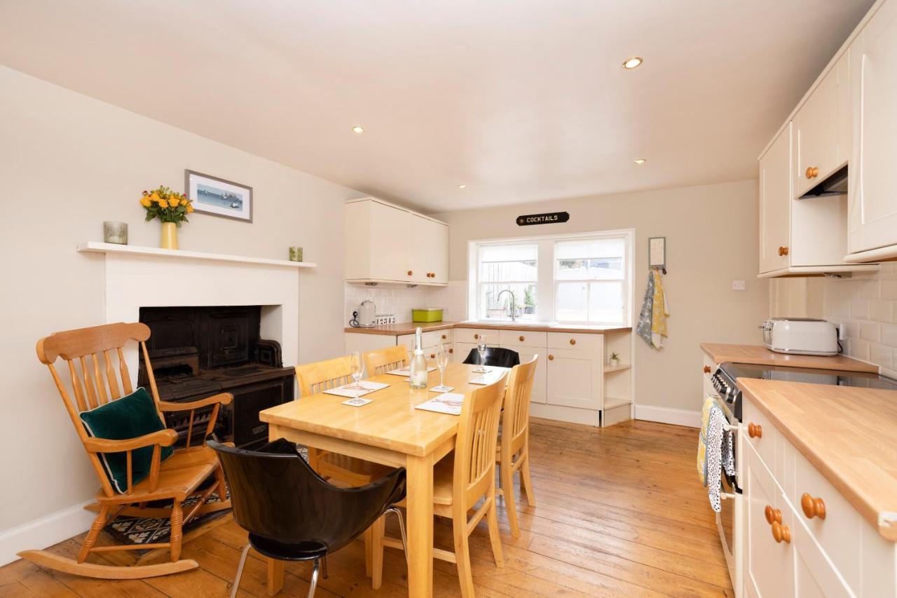 2 Bed Haywood Cottage With Garden Stenton Exterior foto